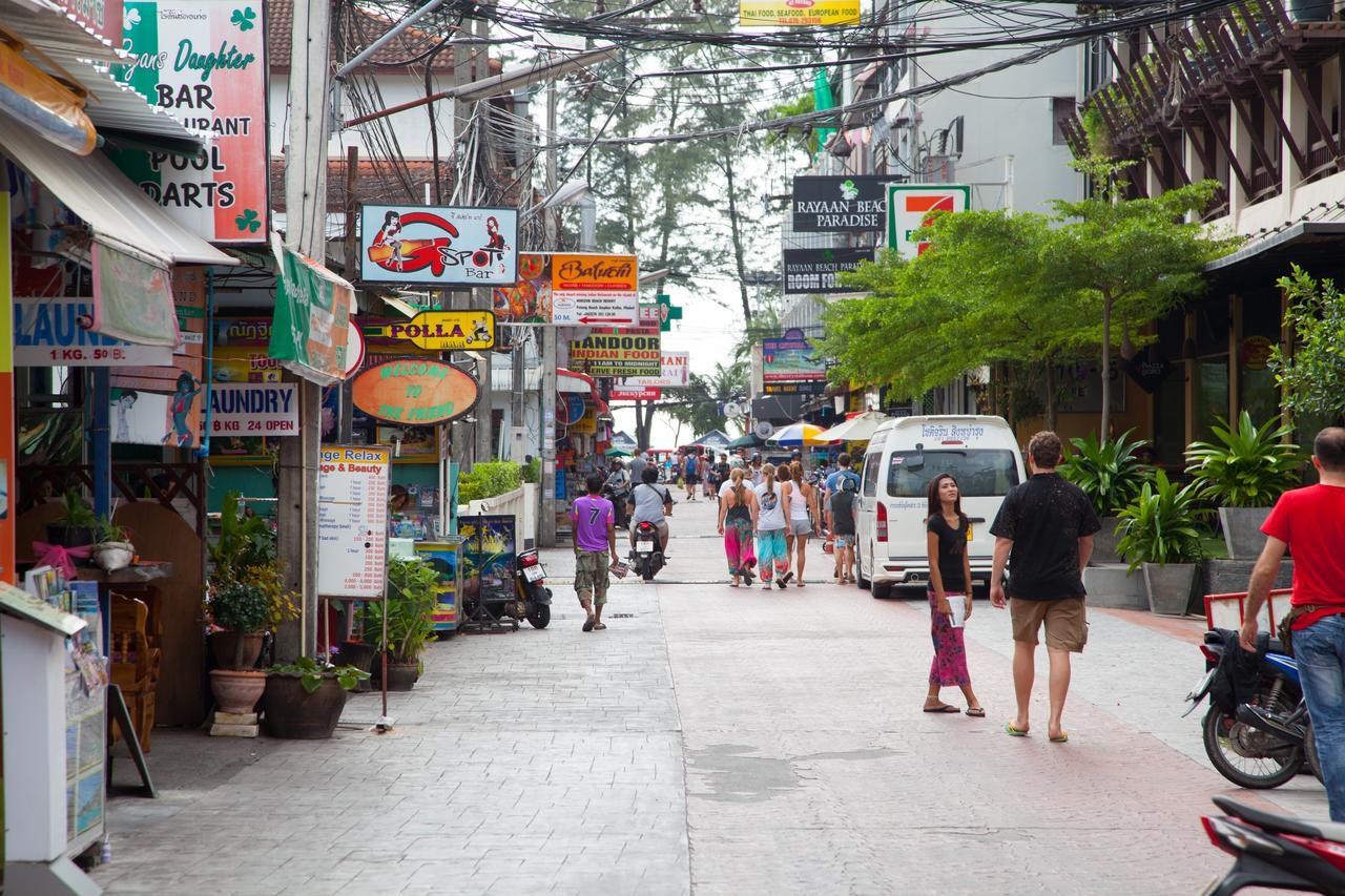 Hotel Simple Boutique Seabreeze Patong Exterior foto