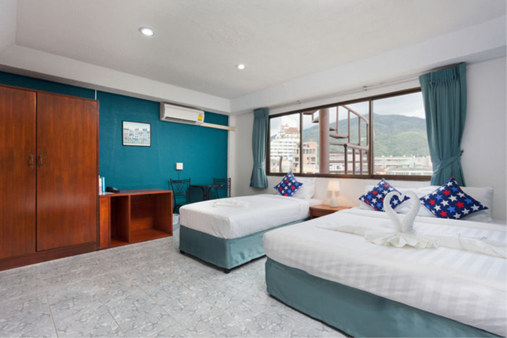 Hotel Simple Boutique Seabreeze Patong Exterior foto